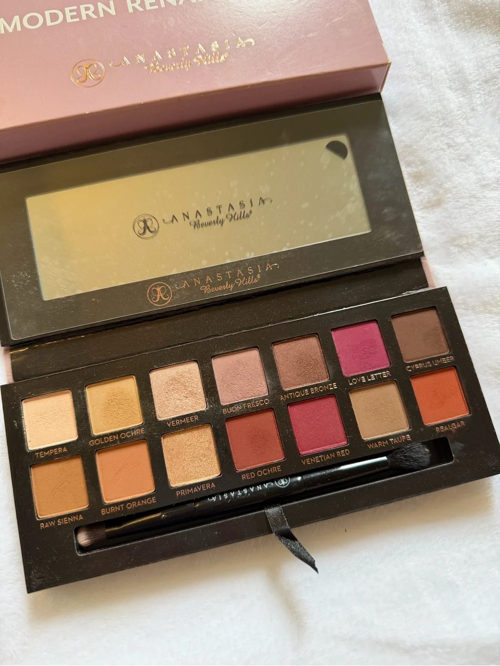 Anastasia of Beverly Hills Modern Renaissance palette